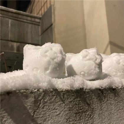 初雪文案简短